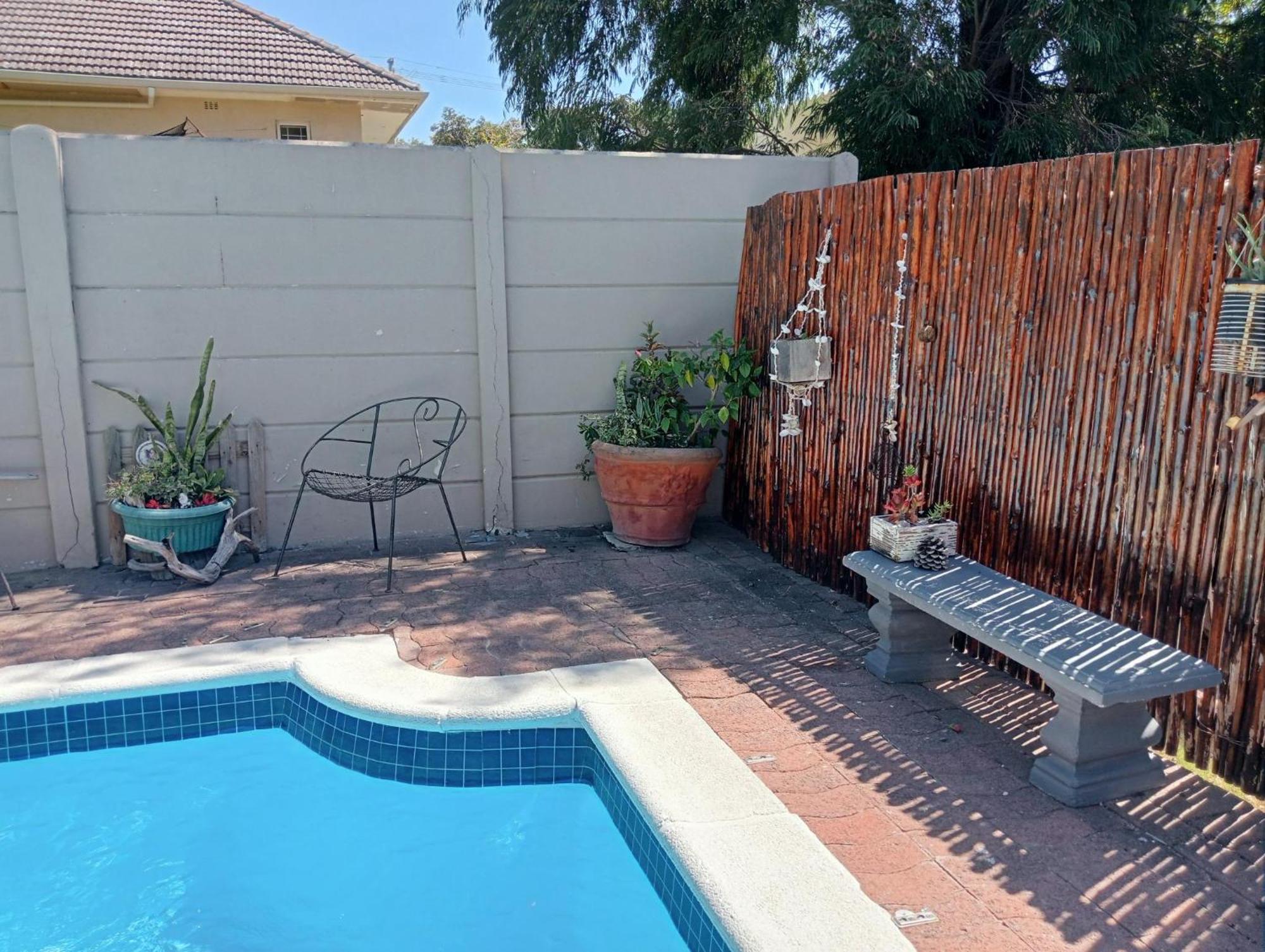 The Pool Cottage Фиш Хук Екстериор снимка